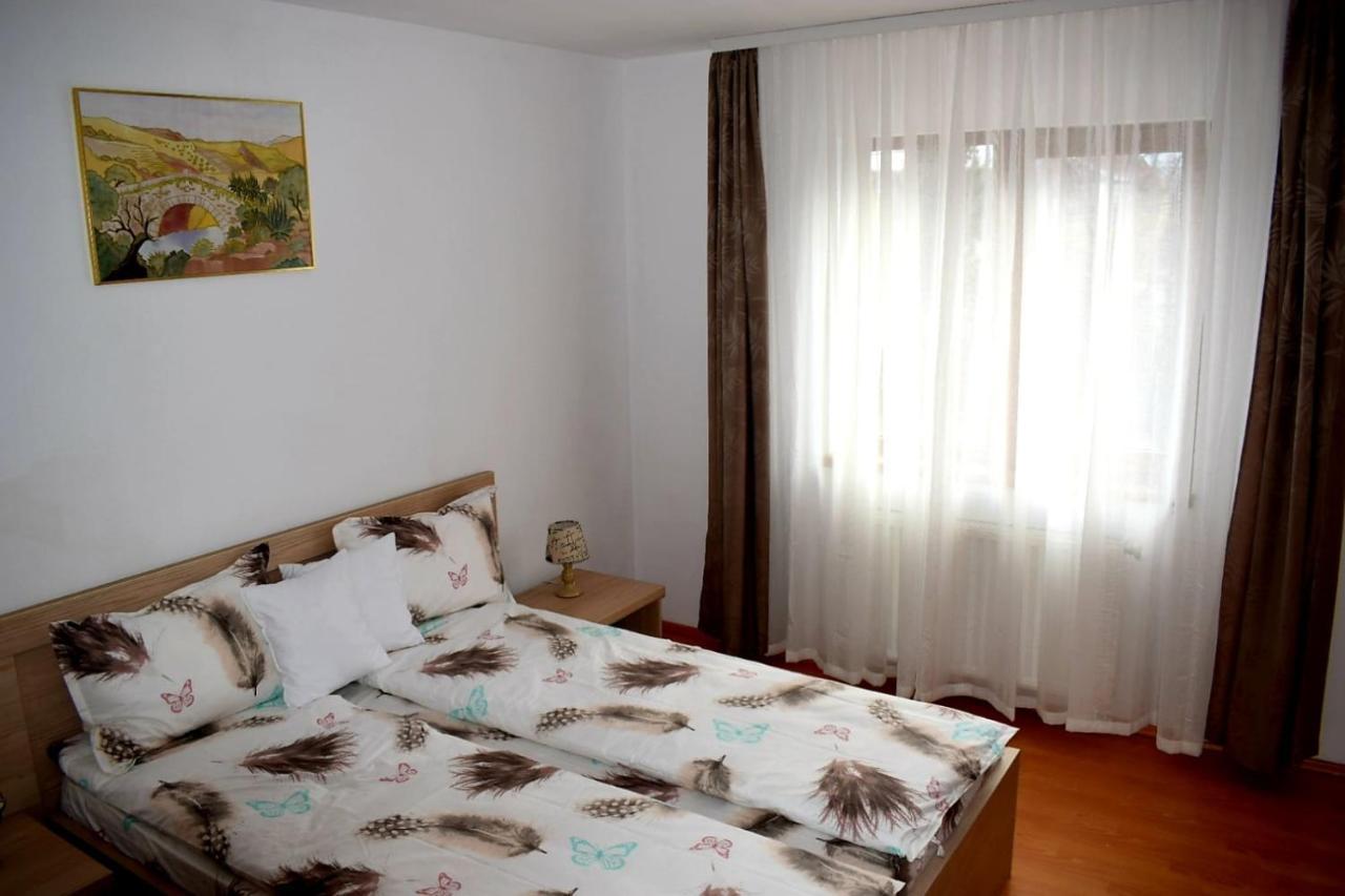 Apartament Trei Stejari Apartment Sibiu Ngoại thất bức ảnh